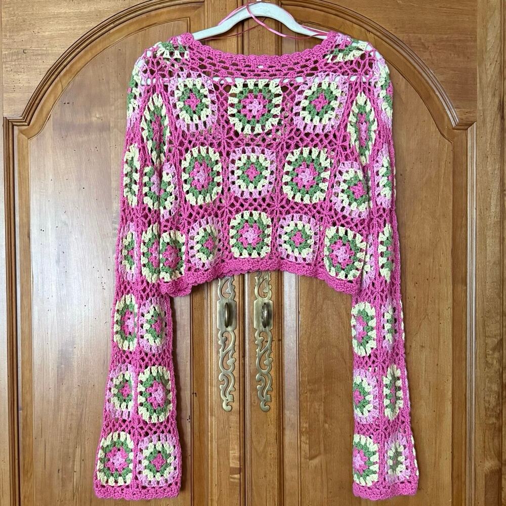 Debut pink crochet granny square sweater open knit cropped size M medium - Picture 11 of 14
